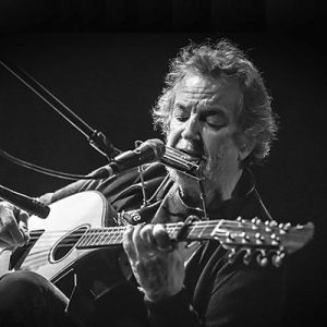 Andy Irvine, Pate des Irish Folk