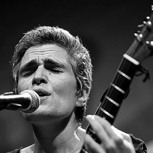 Voice & Guitar – Songpoetinnen / Die Songpoetinnen Mariaa Siga, Roberta Campos, Lula Pena